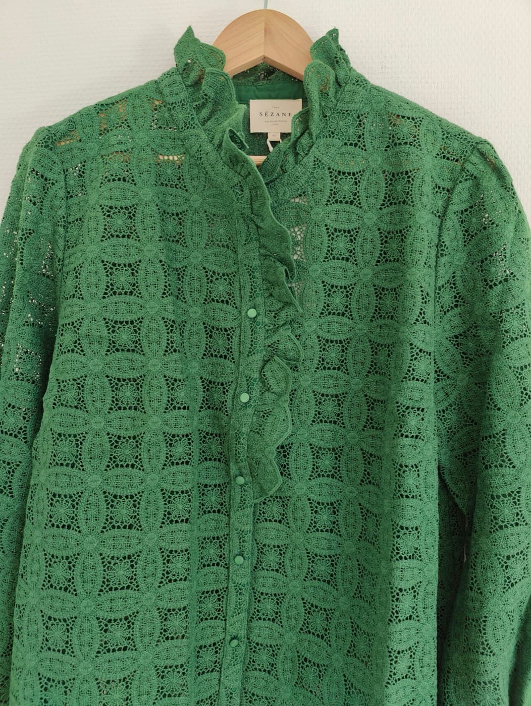 Chemise verte Sézane en dentelle ajourée – Taille 46 — photo 2