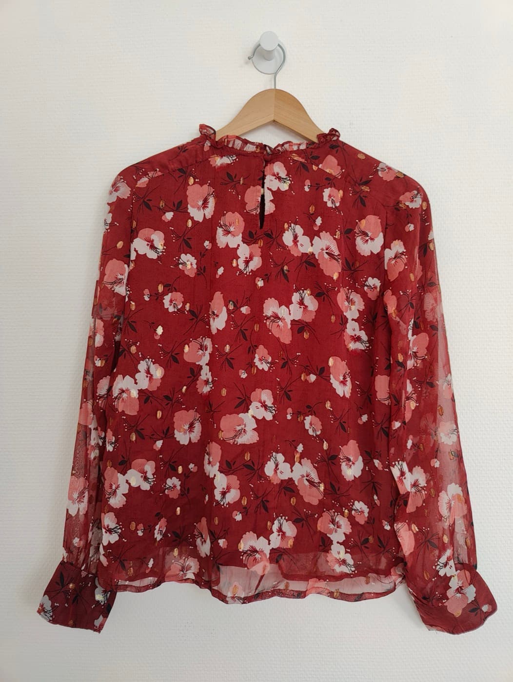 Blouse Les Tropéziennes en mousseline fleurie – Taille M — photo 4