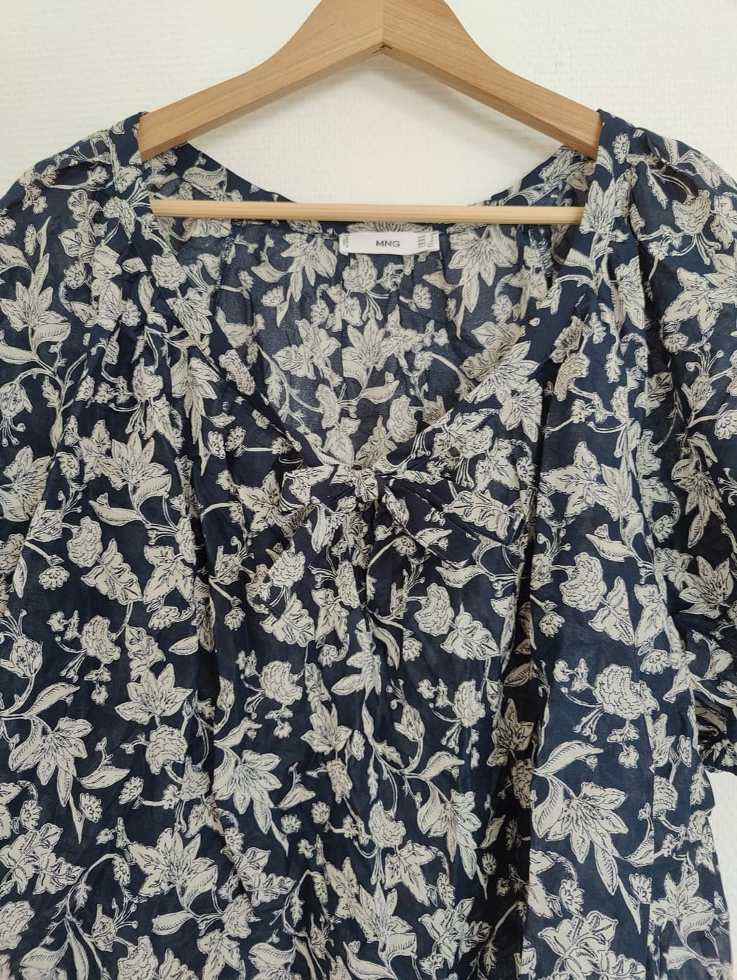 Blouse Mango à imprimé floral – Taille M — photo 2