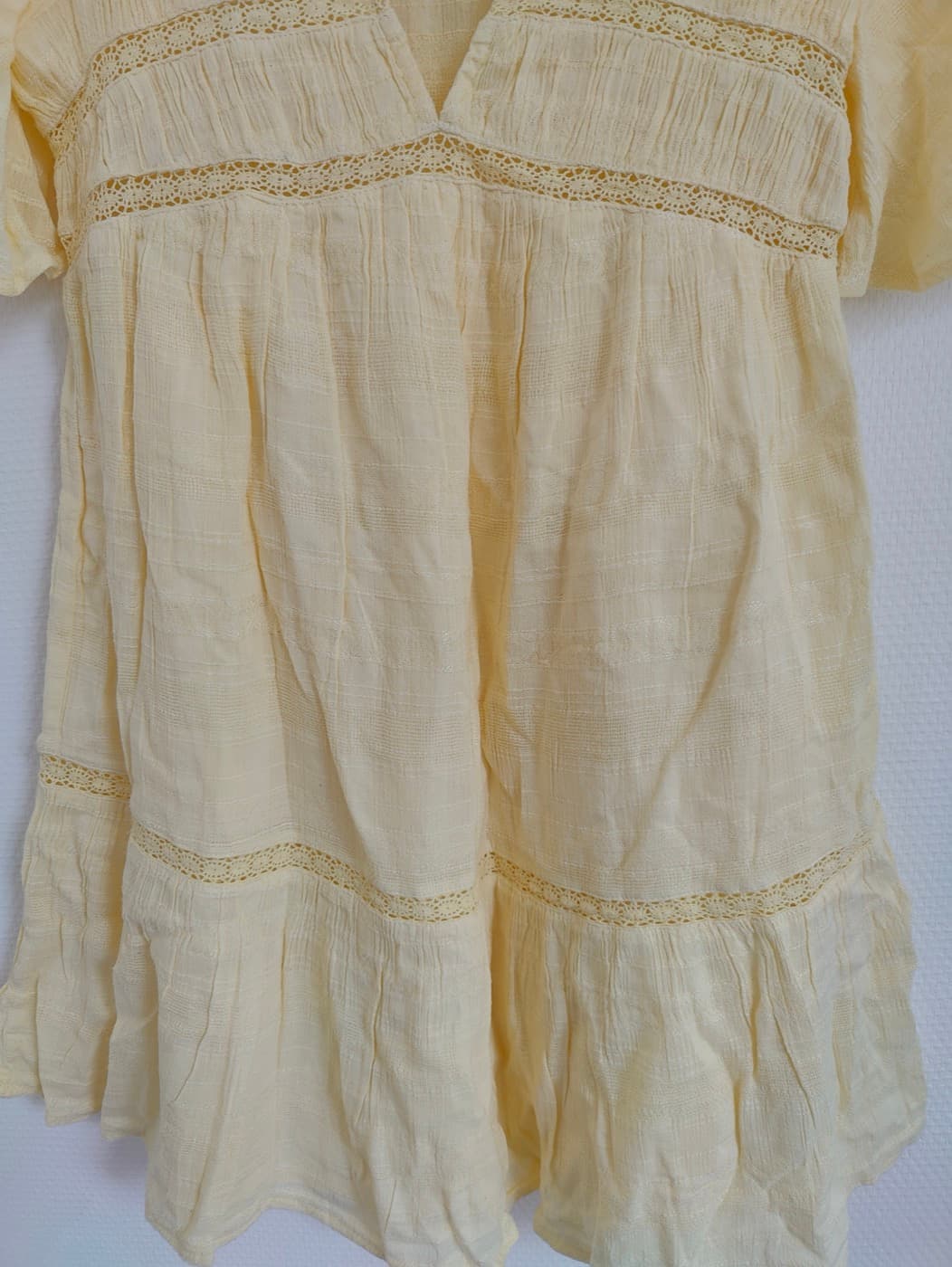 Robe Pull & Bear jaune pâle – Taille XS — photo 3