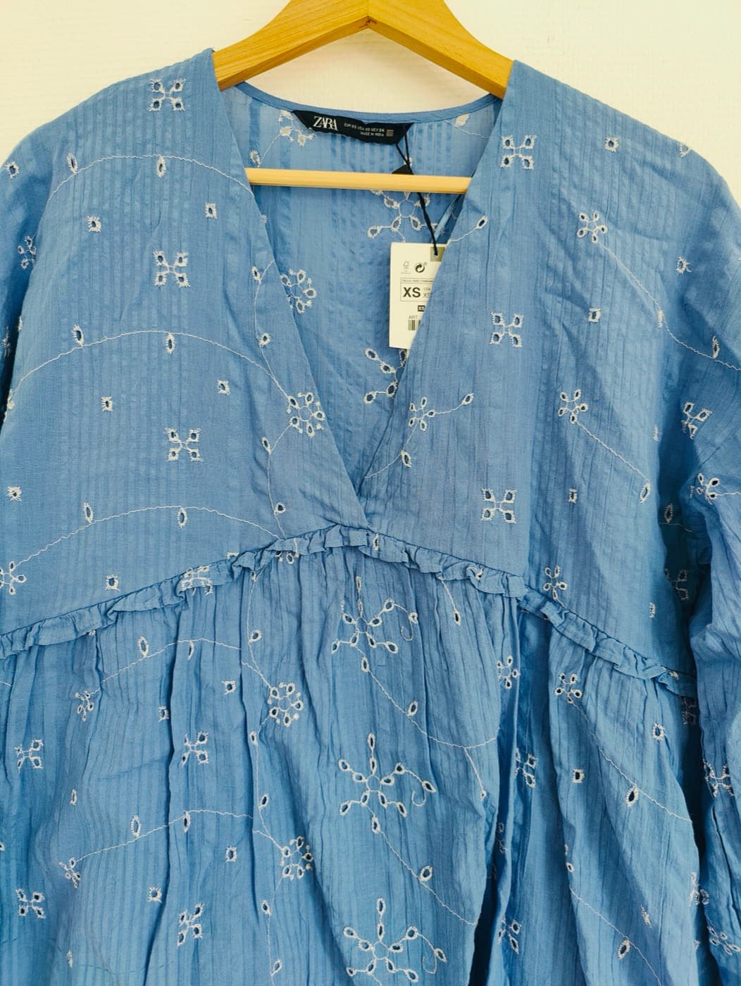 Robe Zara en broderie anglaise ajourée – Taille XS — photo 2