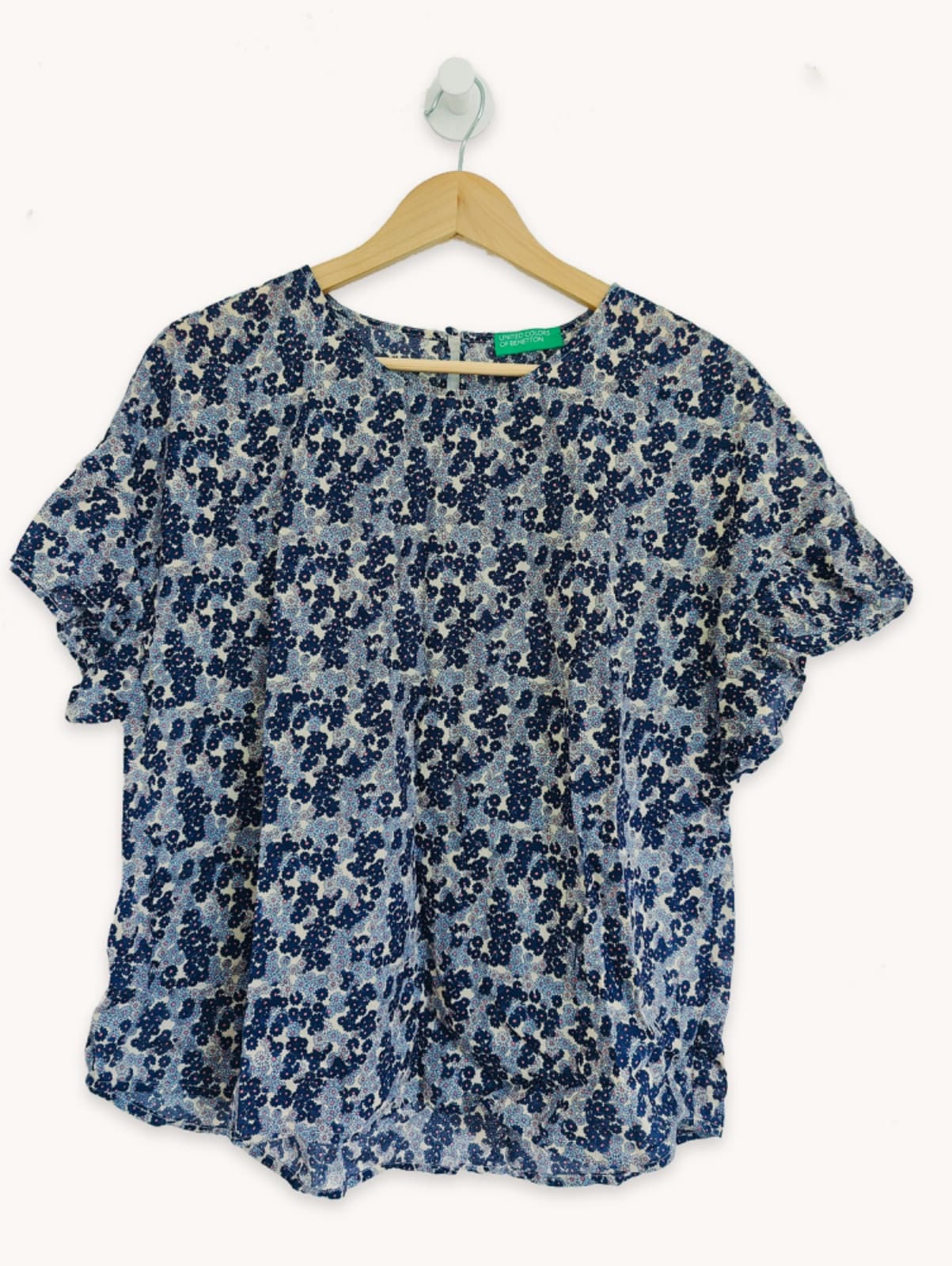 Benetton-Top mit blauem Margeriten-Print – Größe M