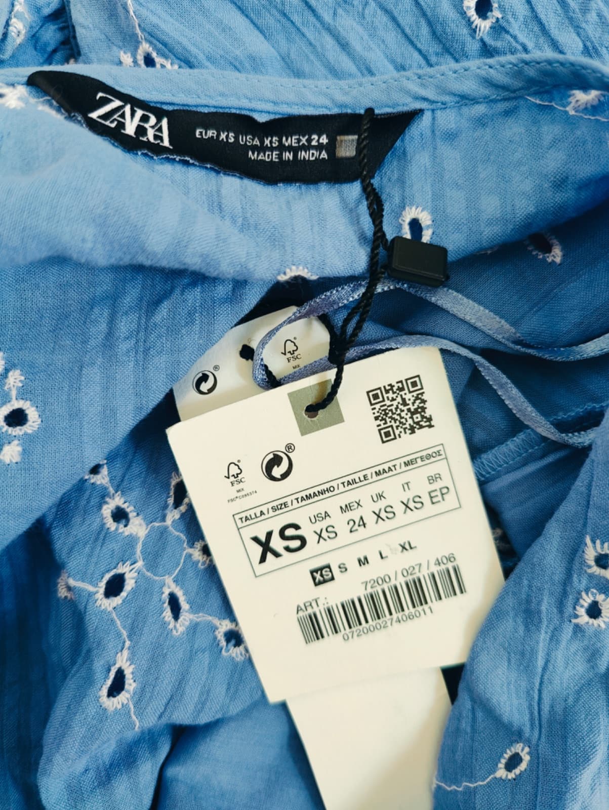 Robe Zara en broderie anglaise ajourée – Taille XS — photo 5