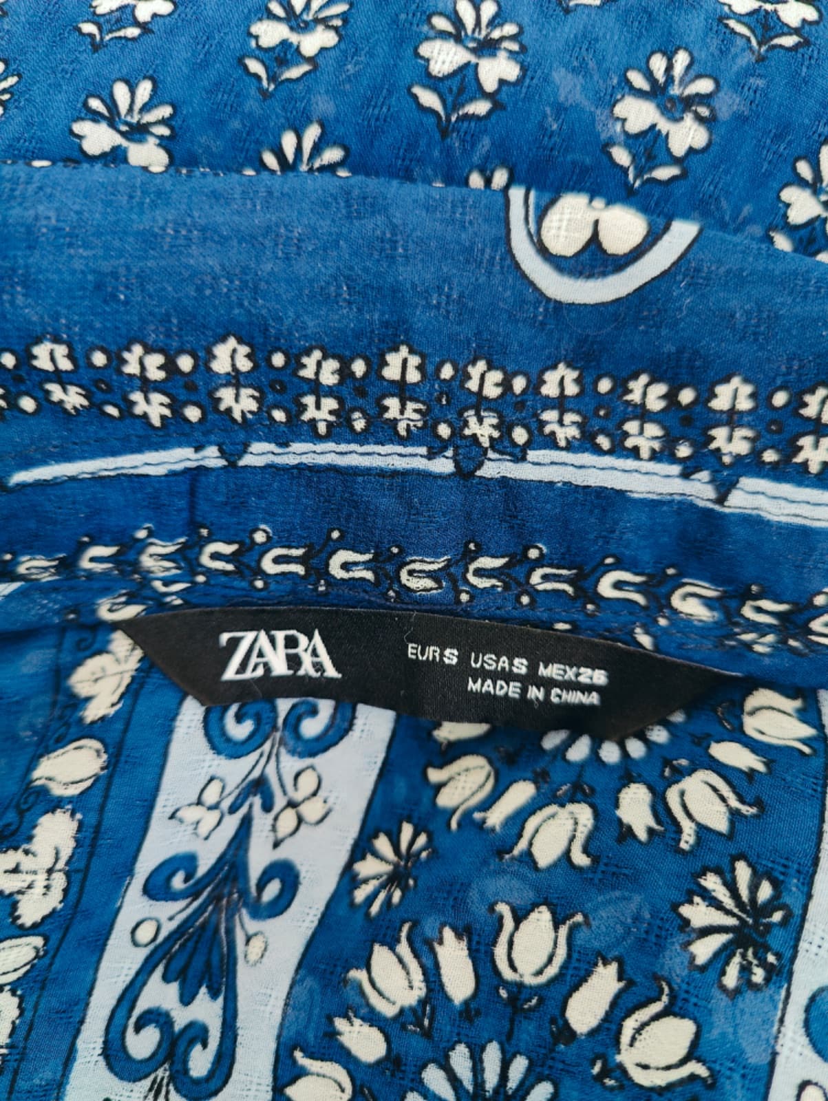 Blouse Zara fluide à imprimé bandana – Taille S — photo 5