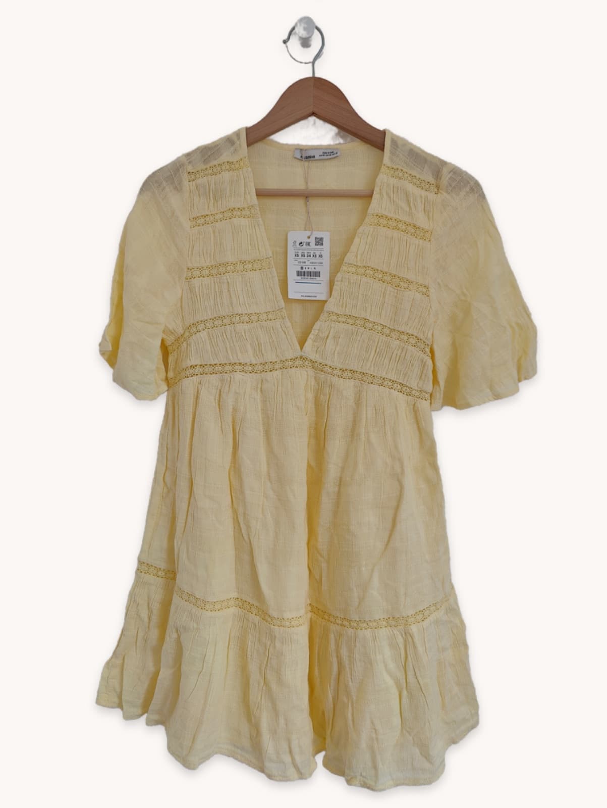 Robe Pull & Bear jaune pâle – Taille XS — photo 1
