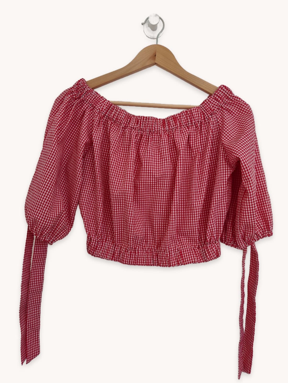 Zara Top mit rotem Vichy-Karo und Bardot-Ausschnitt – Größe M