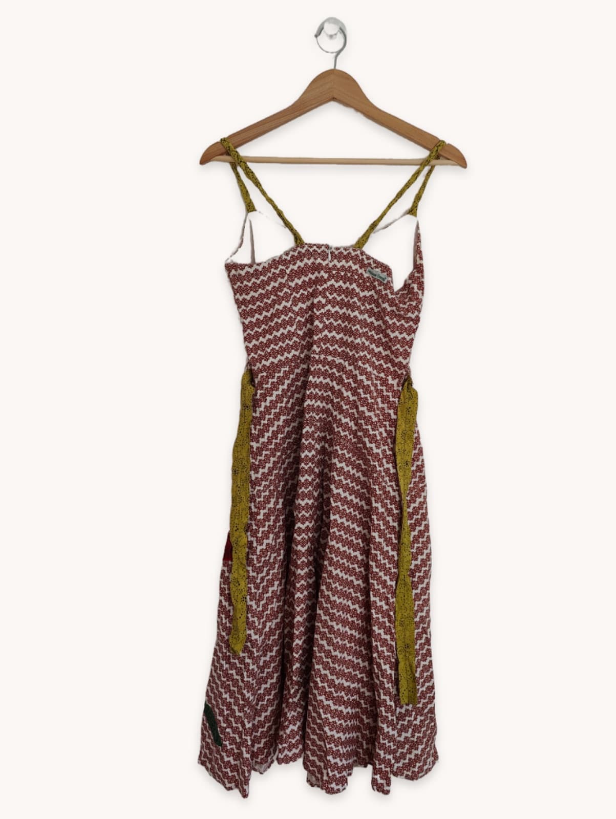 Robe Madame Floresta à imprimé zigzag et fleurs brodées – Taille M — photo 3
