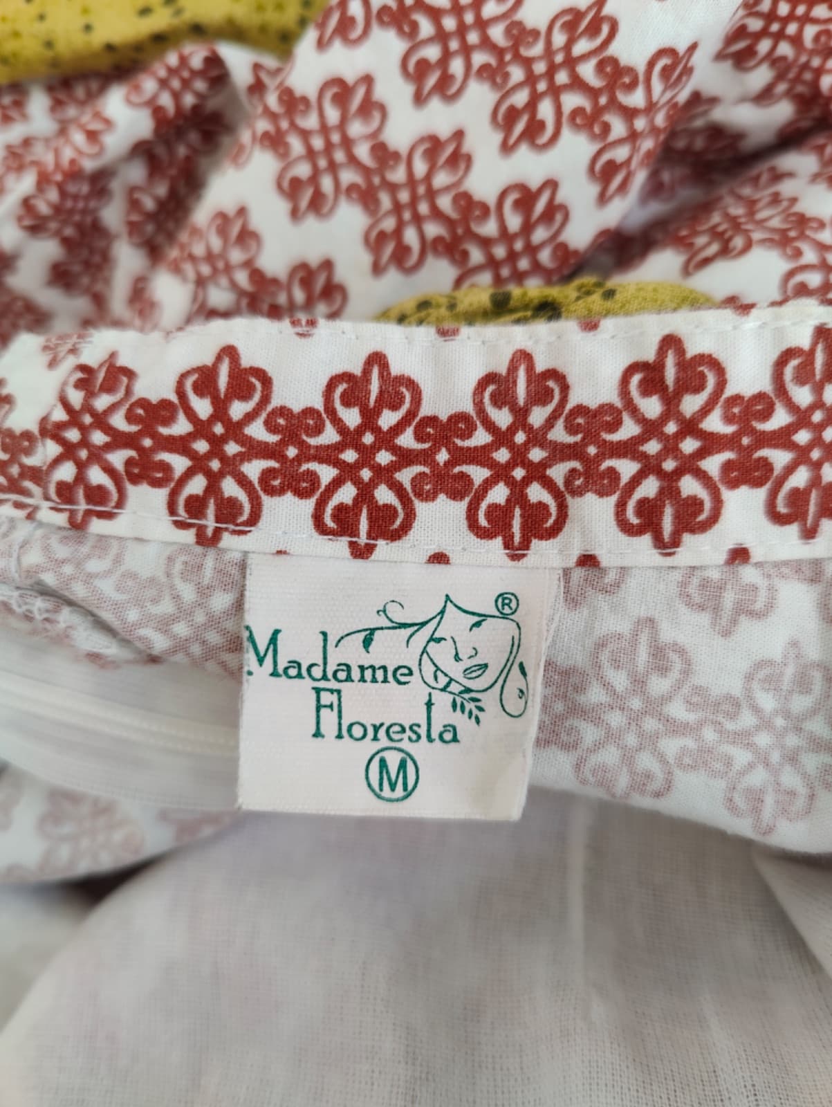 Robe Madame Floresta à imprimé zigzag et fleurs brodées – Taille M — photo 4