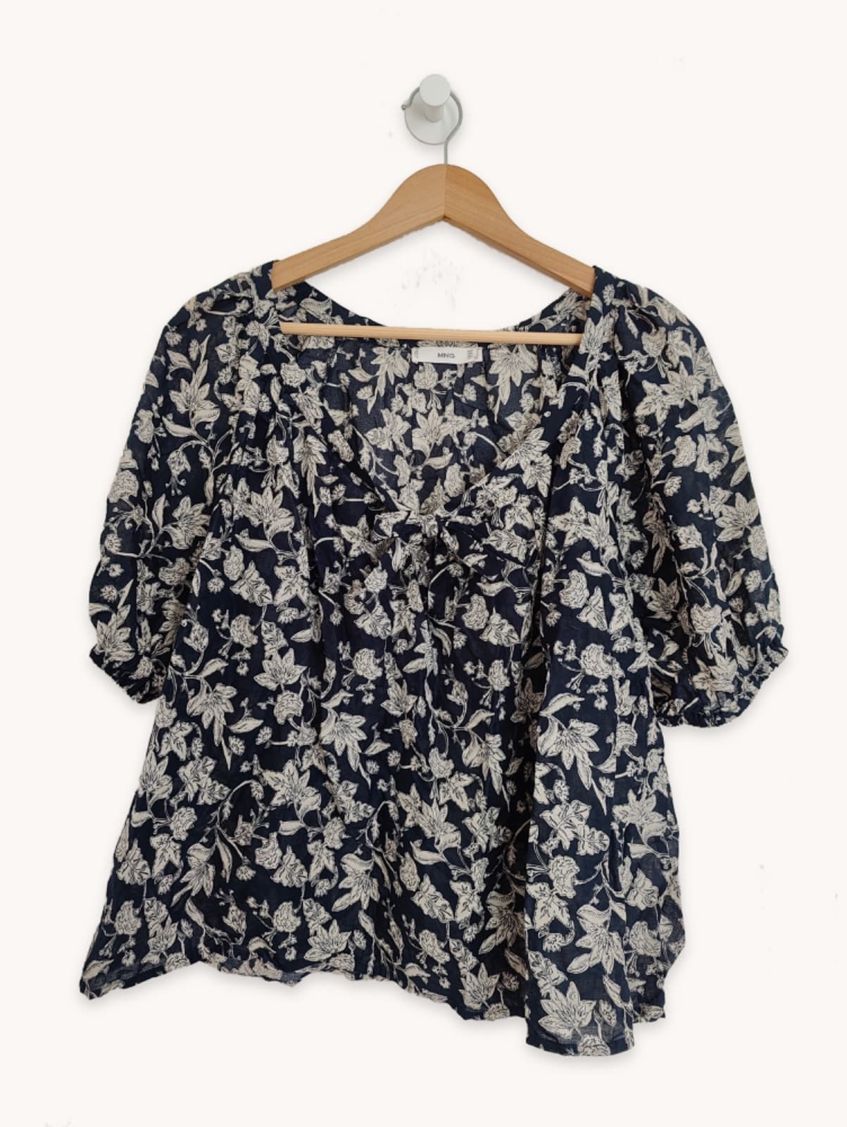 Blouse Mango à imprimé floral – Taille M — photo 1