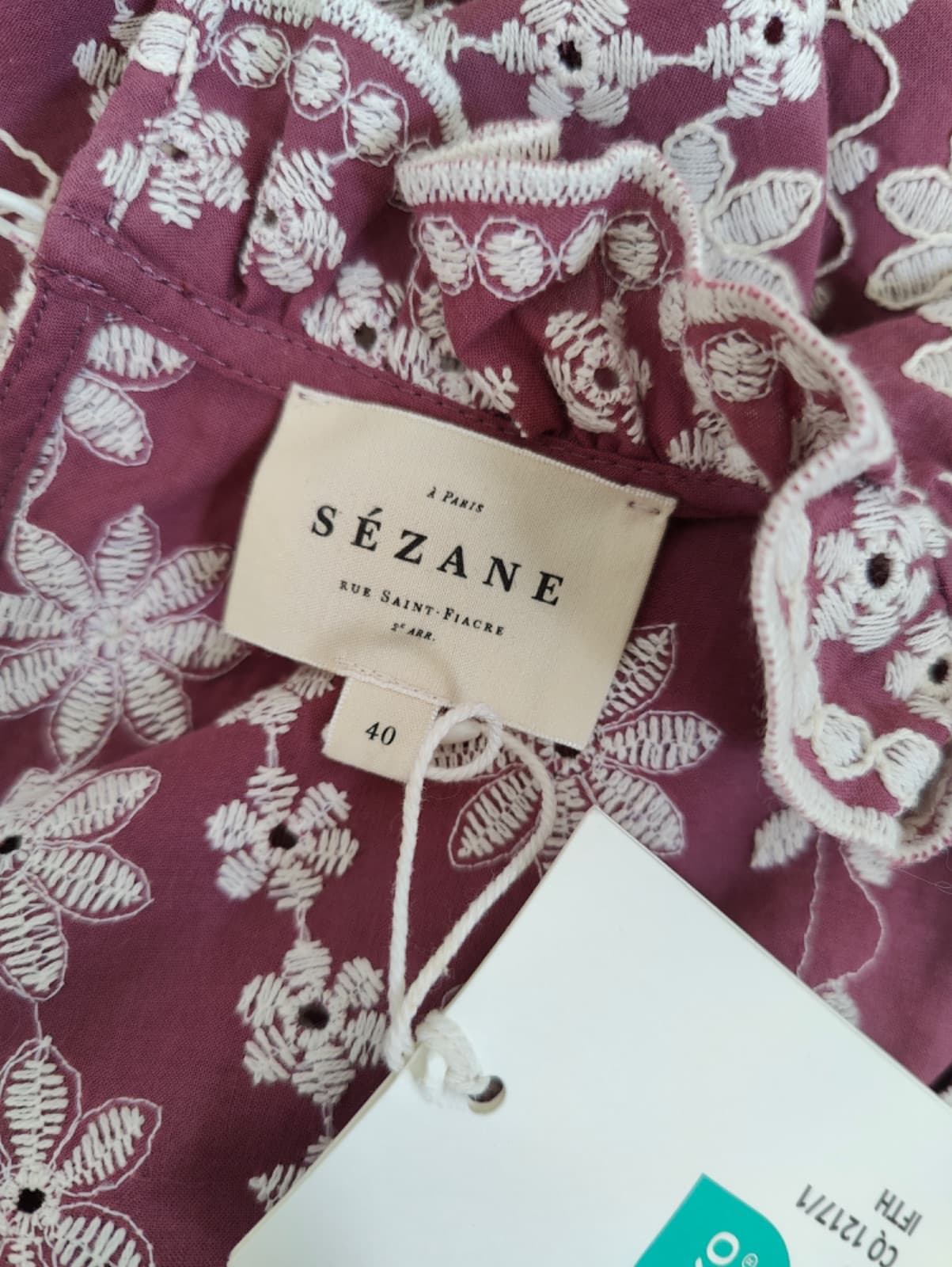 Blouse Sézane bordeaux à broderies florales écrues – Taille 40 — photo 4