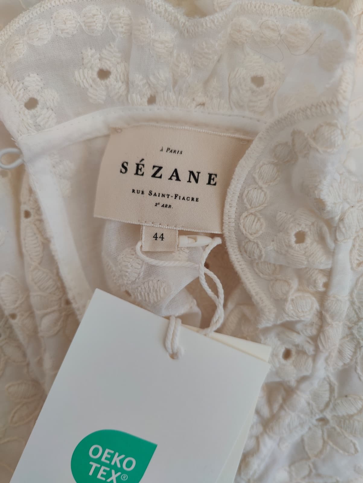Blouse écrue en broderie anglaise à fleurs – Taille 44 — photo 5