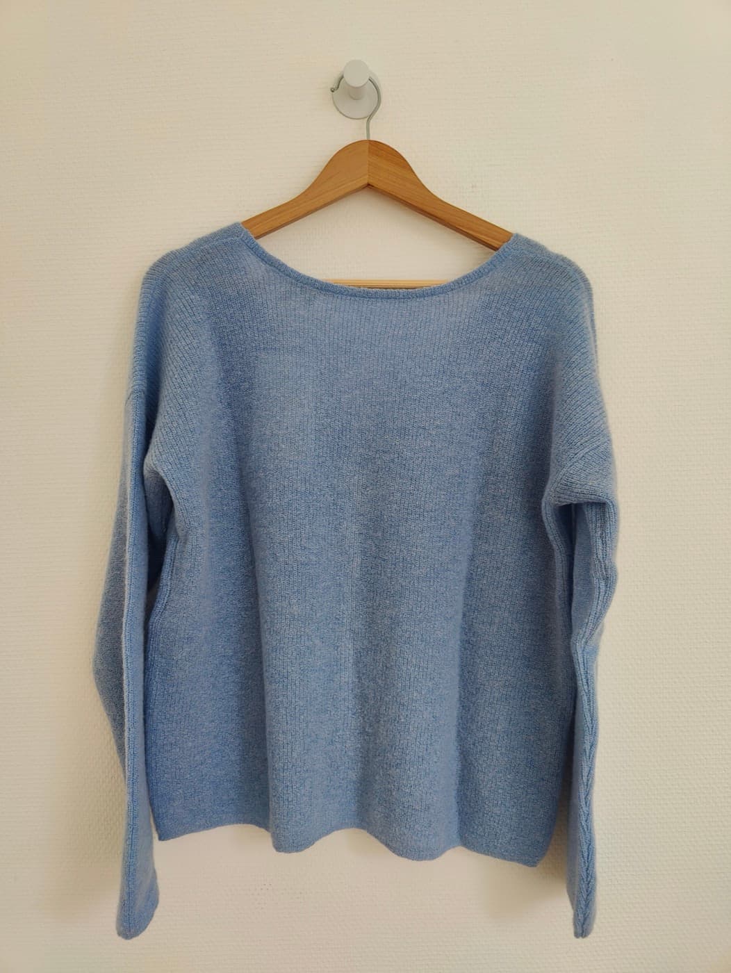 Gilet Sézane en mohair bleu ciel – Taille L — photo 4