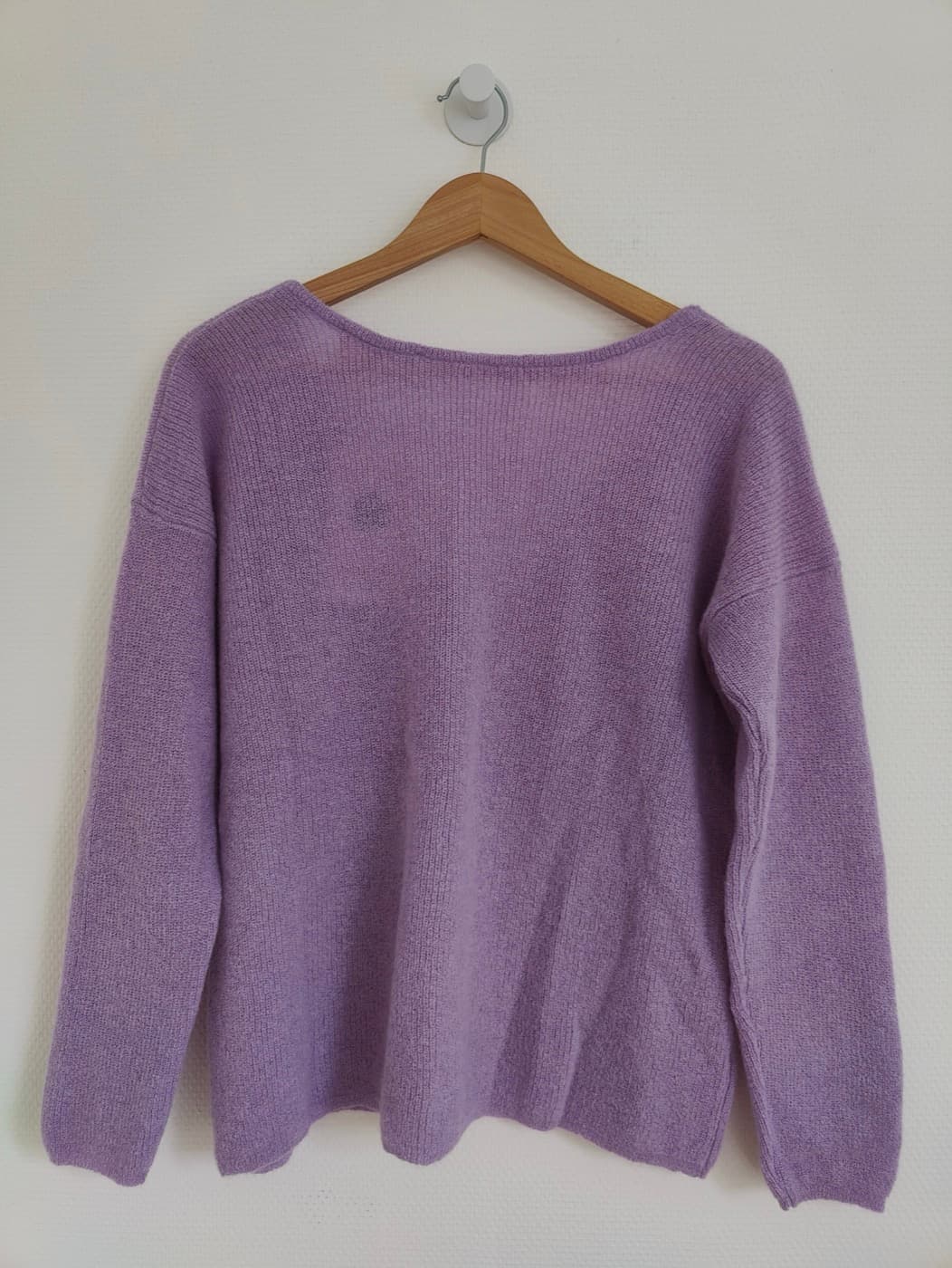 Gilet Sézane en maille douce lilas à col V – Taille M — photo 4