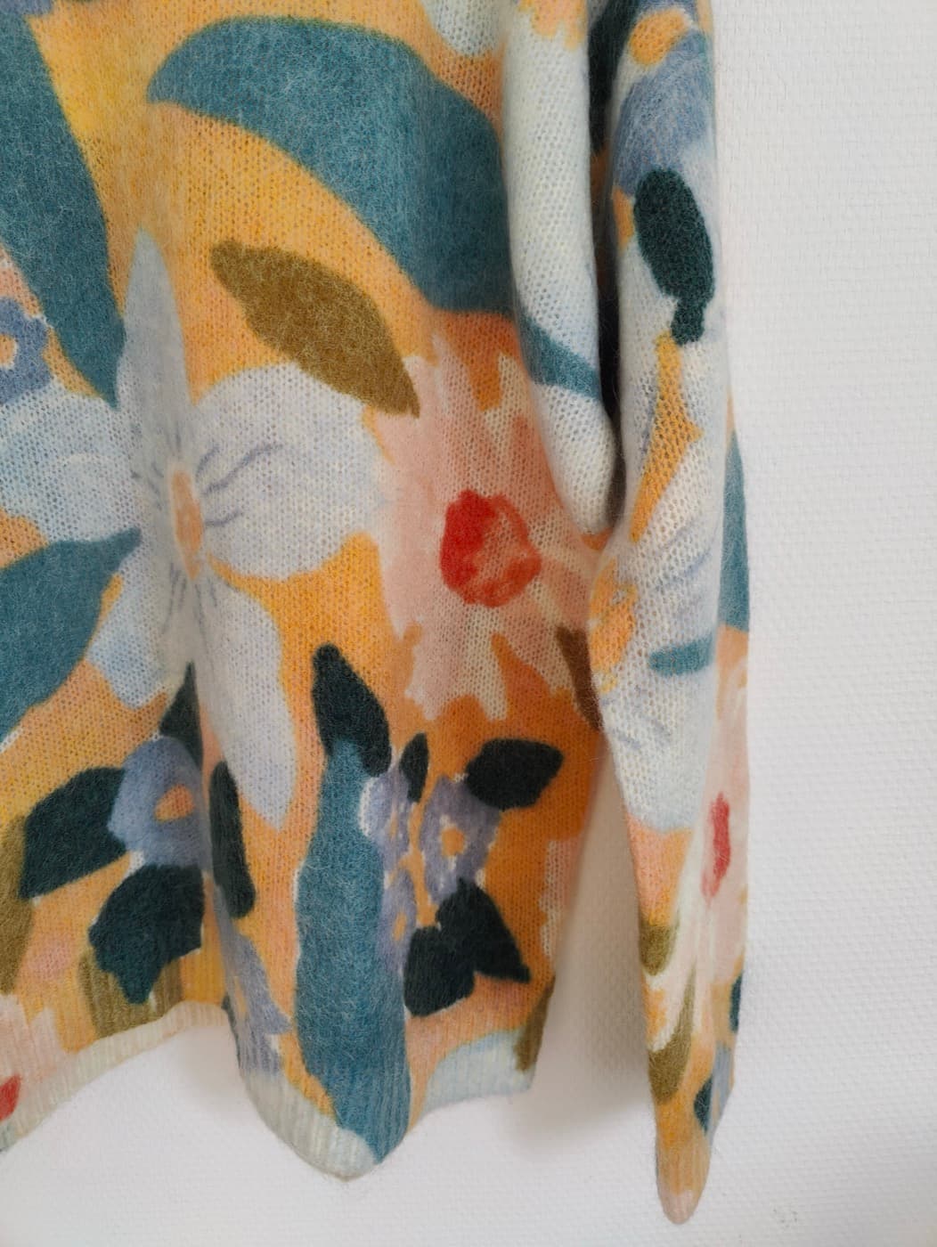 Pull Sézane à imprimé floral graphique – Taille XL — photo 3