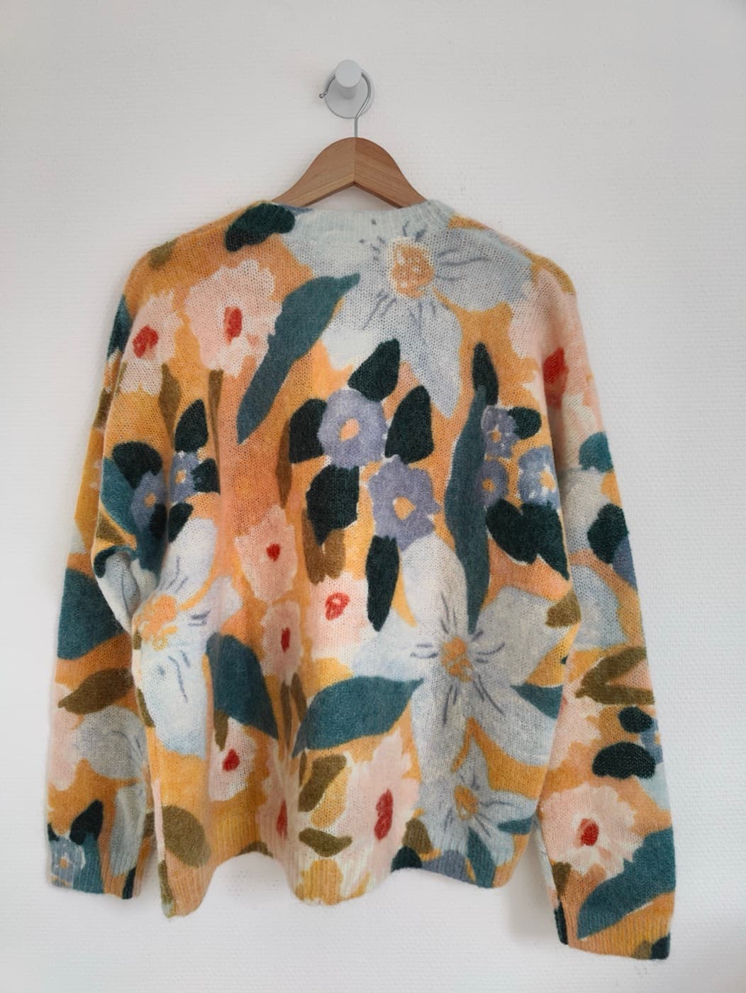 Pull Sézane à imprimé floral graphique – Taille XL — photo 4