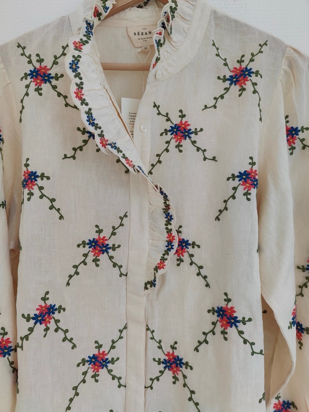 Blouse Sézane en lin à broderie florale – Taille 46 — photo 2