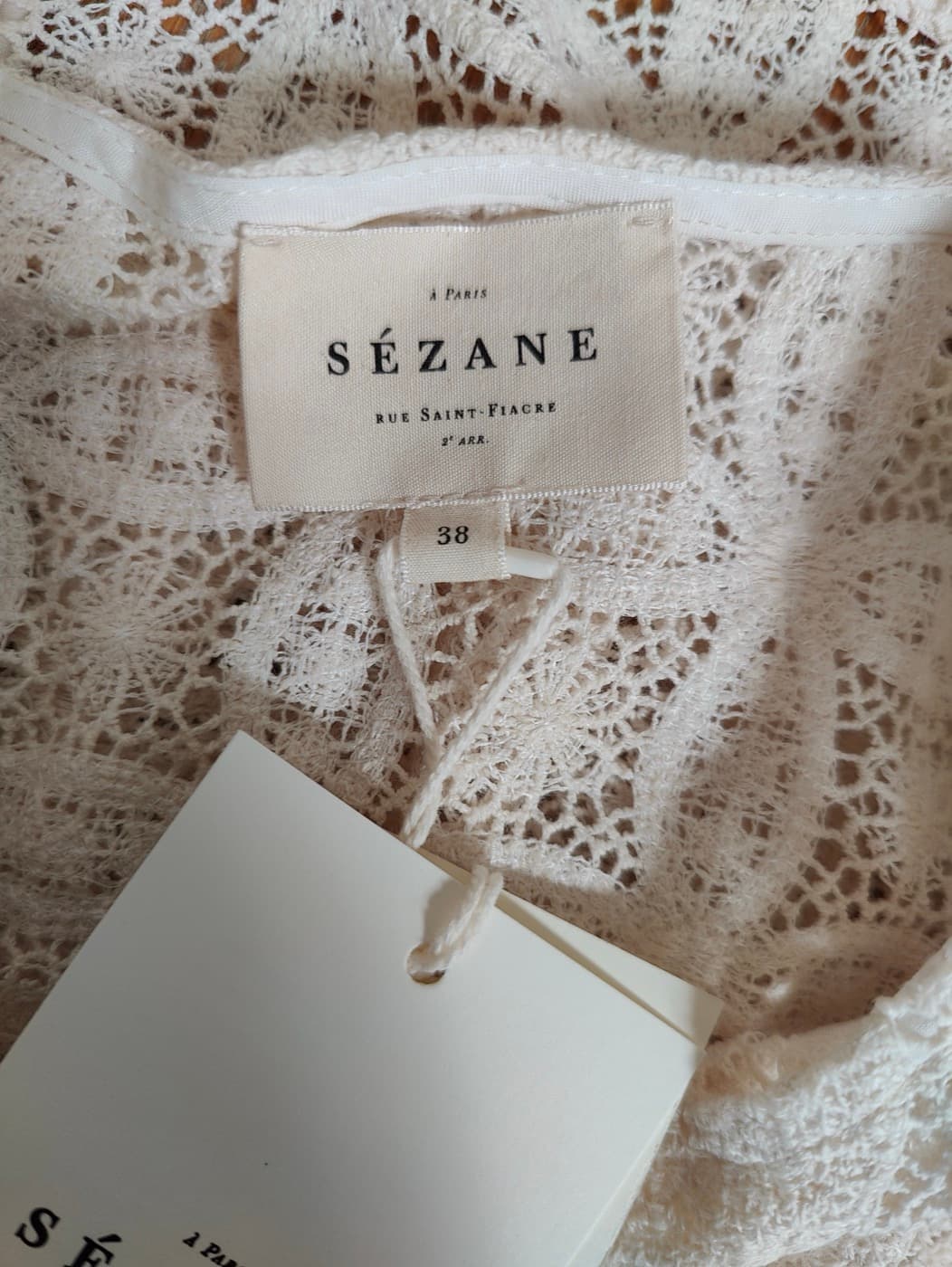 Chemise Sézane en dentelle à volants – Taille 38 — photo 5