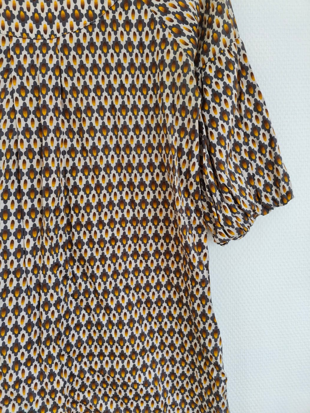 Tunique à imprimé géométrique brun et moutarde – Taille 1 — photo 3