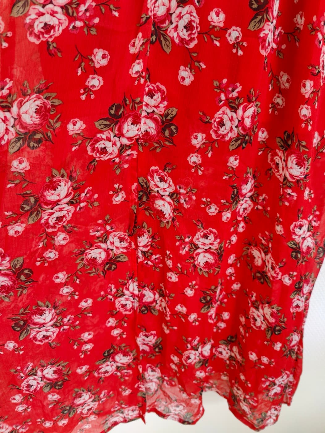 Robe longue Stradivarius à imprimé floral rouge – Taille M — photo 3