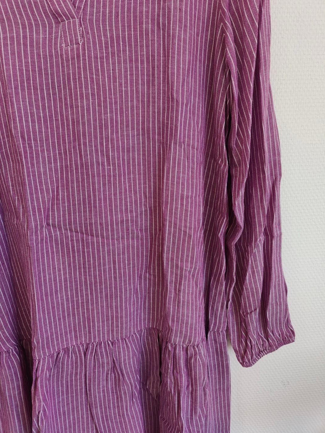 Robe Tom Tailor à fines rayures violettes – Taille 40 — photo 3
