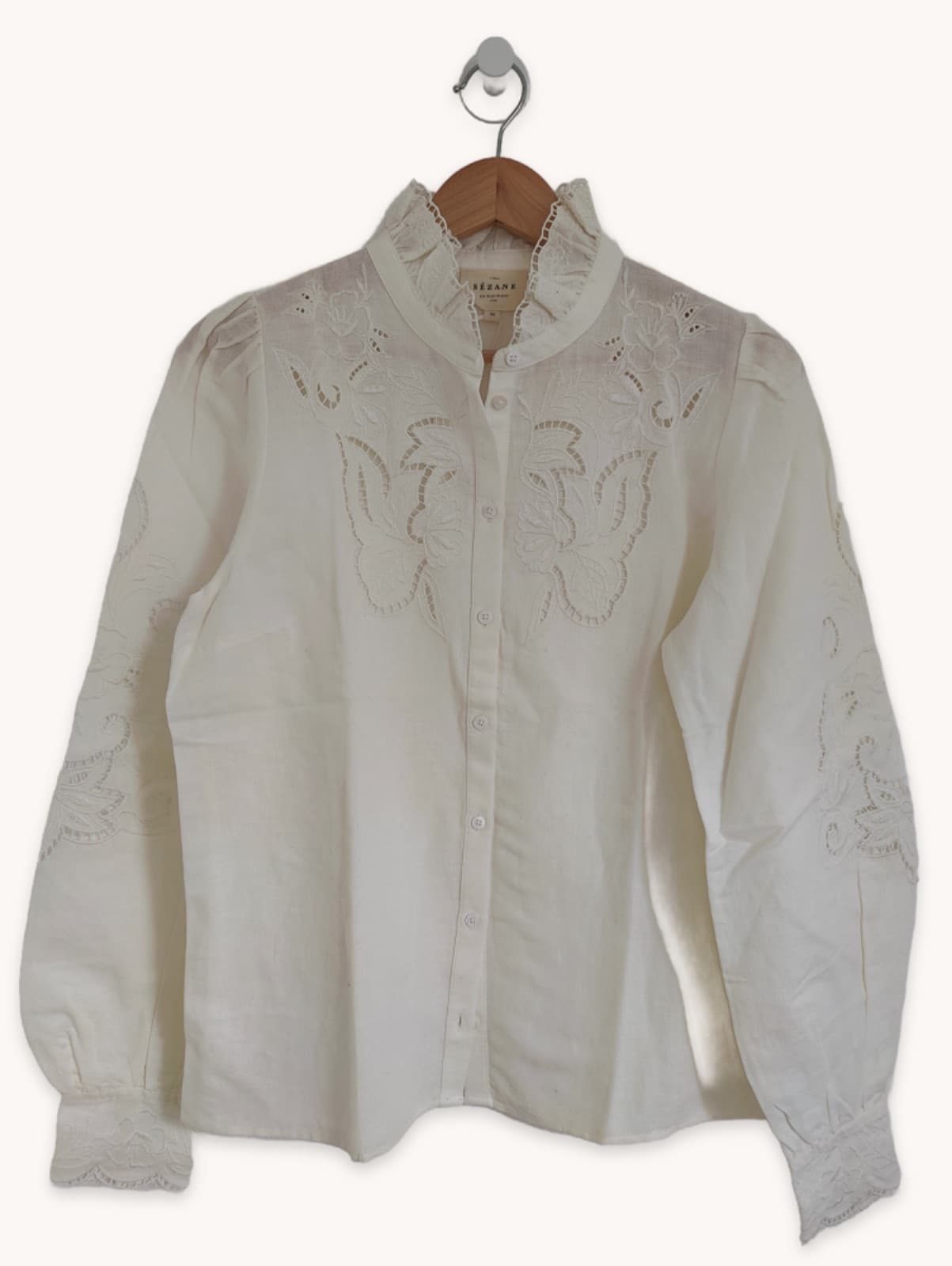 Chemise Sézane brodée écrue à col montant – Taille 38 — photo 1