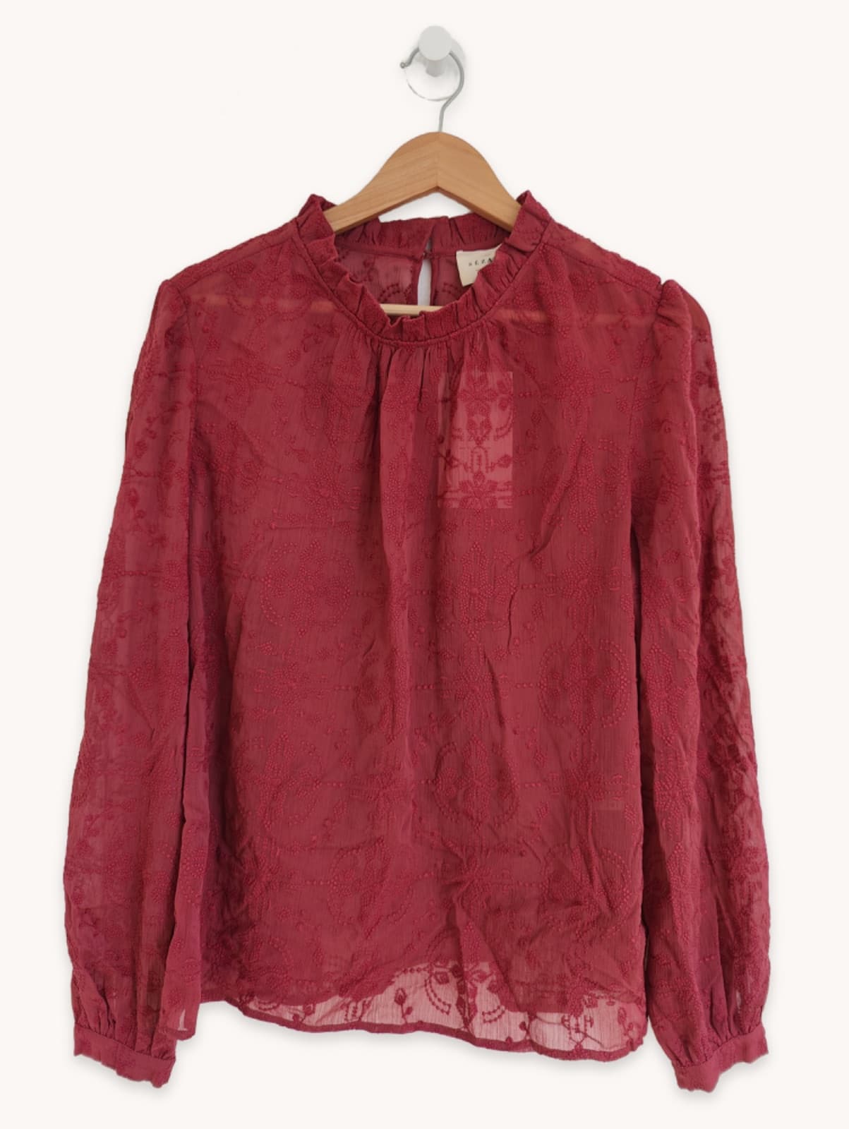 Sézane blouse with dusty pink floral embroidery – Size 46