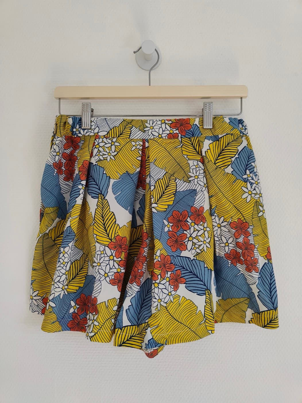 Short ClpShop à imprimé tropical – Taille L — photo 3