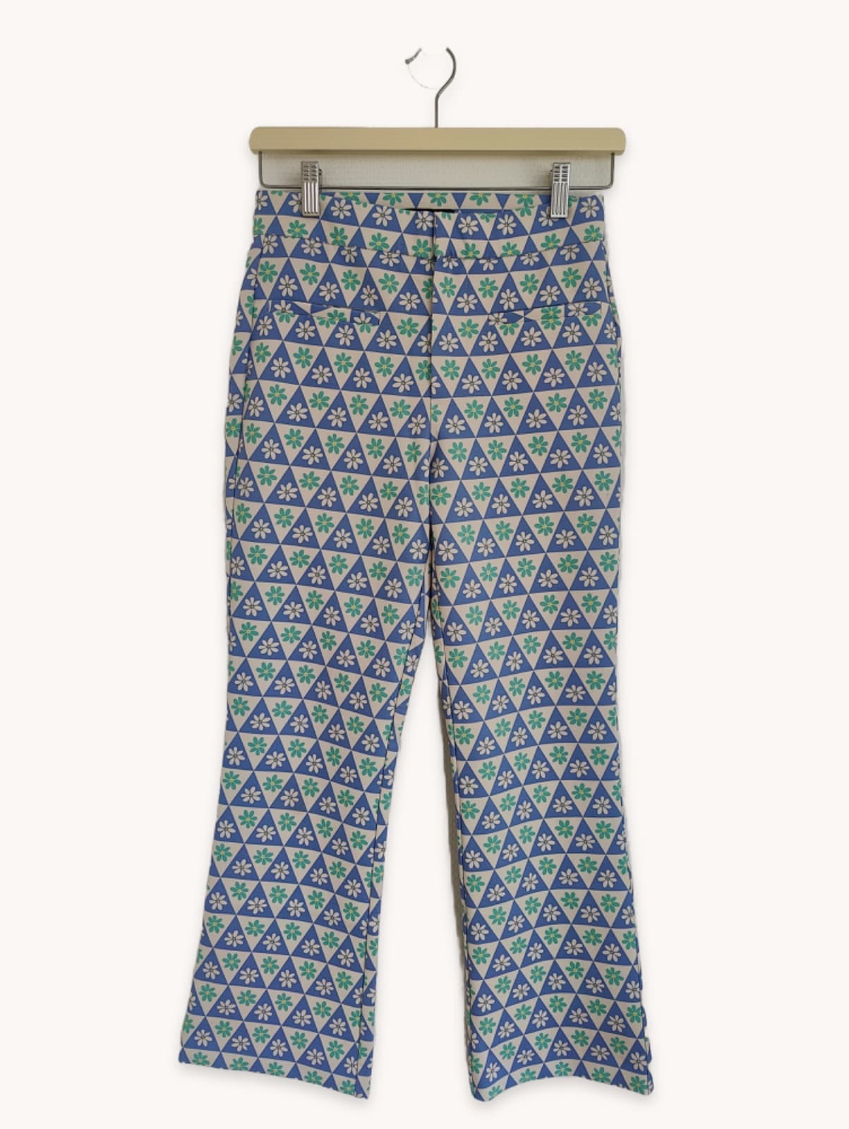 Zara broek met madeliefjesprint – Maat S