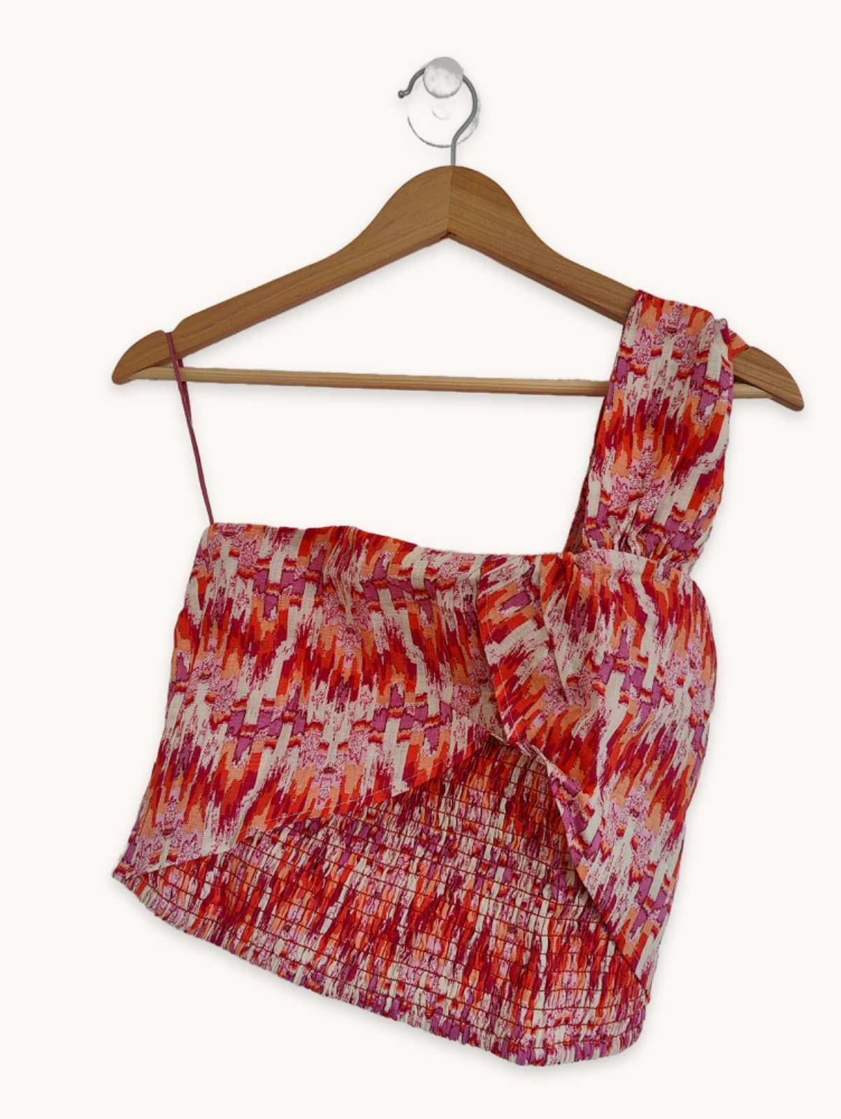 Top Hoss Intropia à imprimé ikat une épaule – Taille M